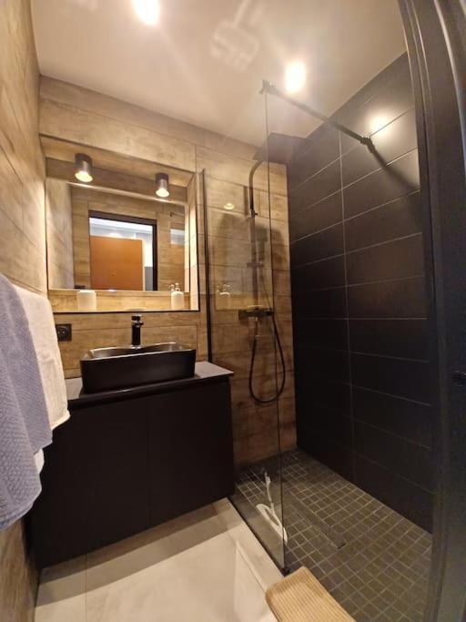 Cap'Nomad Studio Cote Mer - Balcon - Piscine - Parking Agde Εξωτερικό φωτογραφία